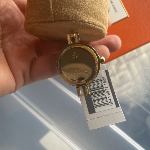 New Tory Burch watch set 🥰 - Picture 4 of 5